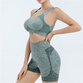 Copia de conjunto de licra push pu corto